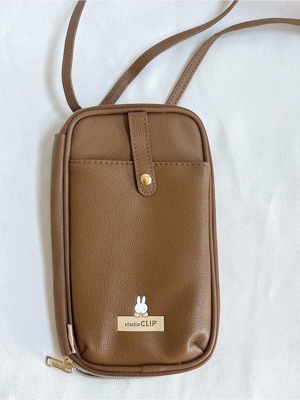 NWOT studio clip Miffy faux leather phone bag and wallet with strap in brown